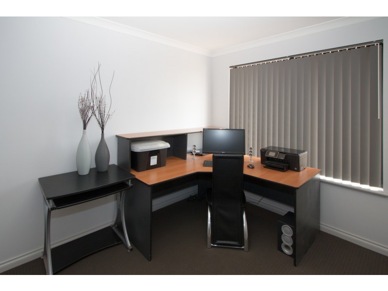 44 Ego Creek Loop, Waggrakine WA 6530