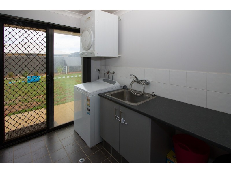 44 Ego Creek Loop, Waggrakine WA 6530