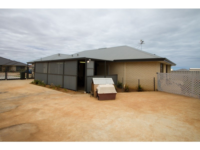 44 Ego Creek Loop, Waggrakine WA 6530