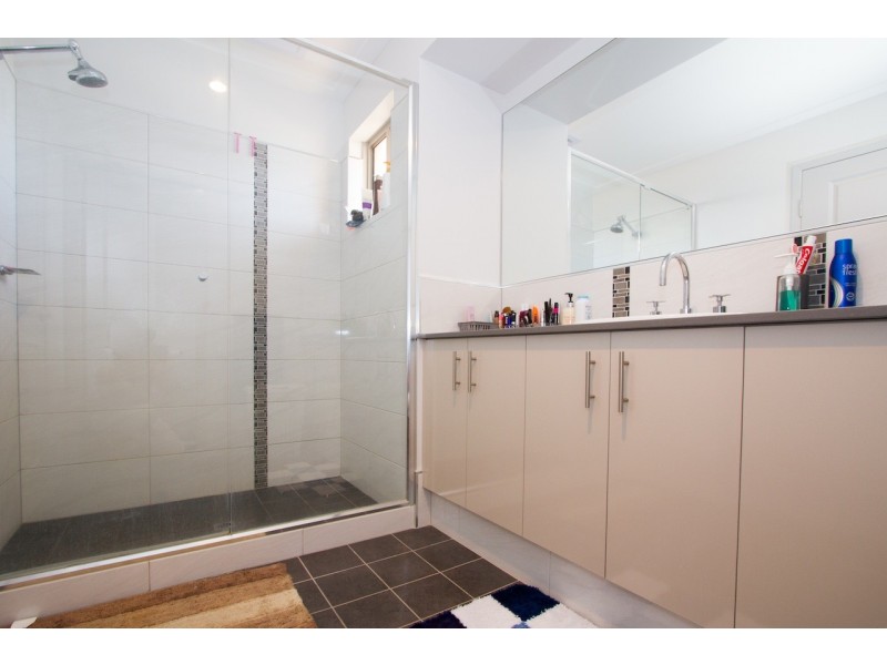 19 Andrew Lane, Waggrakine WA 6530