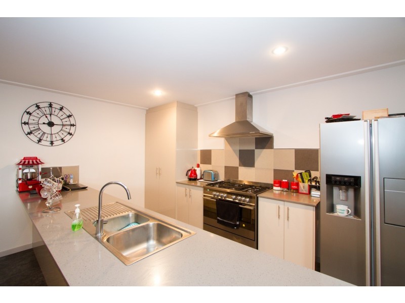 19 Andrew Lane, Waggrakine WA 6530