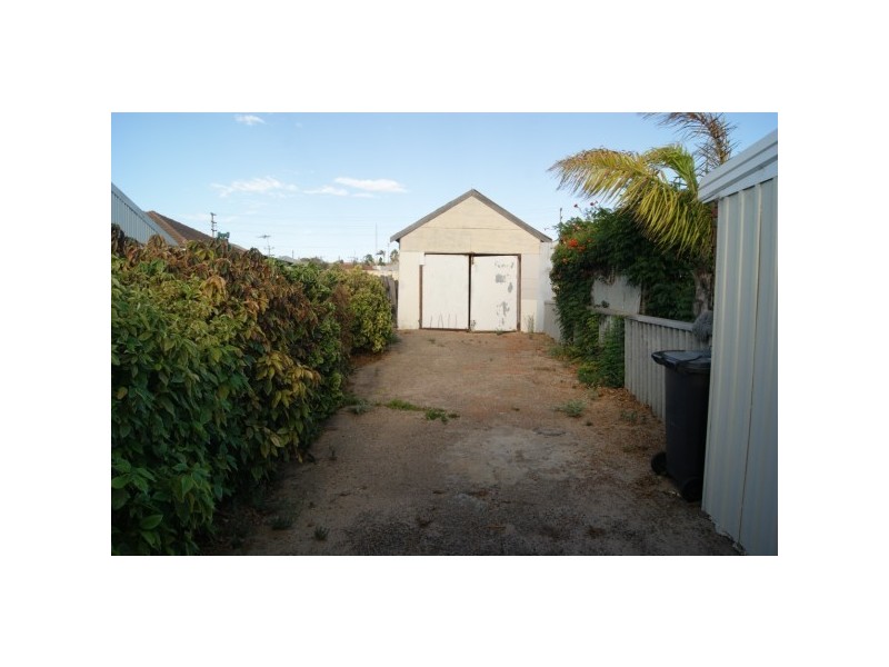 199 Durlacher Street, Geraldton WA 6530