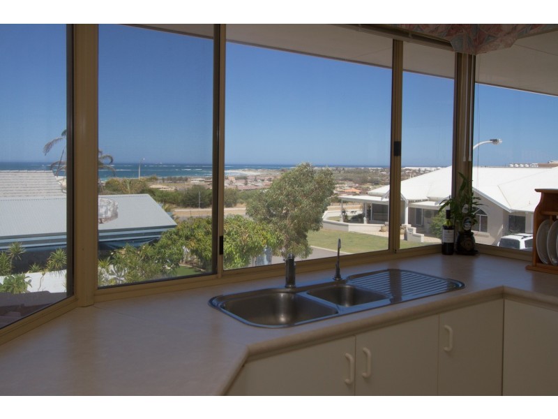 24 Cooper Circuit, Mount Tarcoola WA 6530