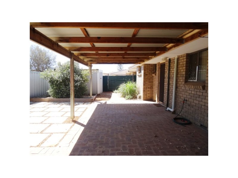 6/232 Willcock Drive, Mahomets Flats WA 6530