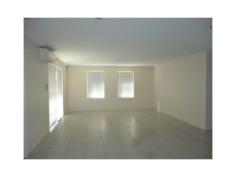 18 Waterwitch Outlook, Wandina WA 6530