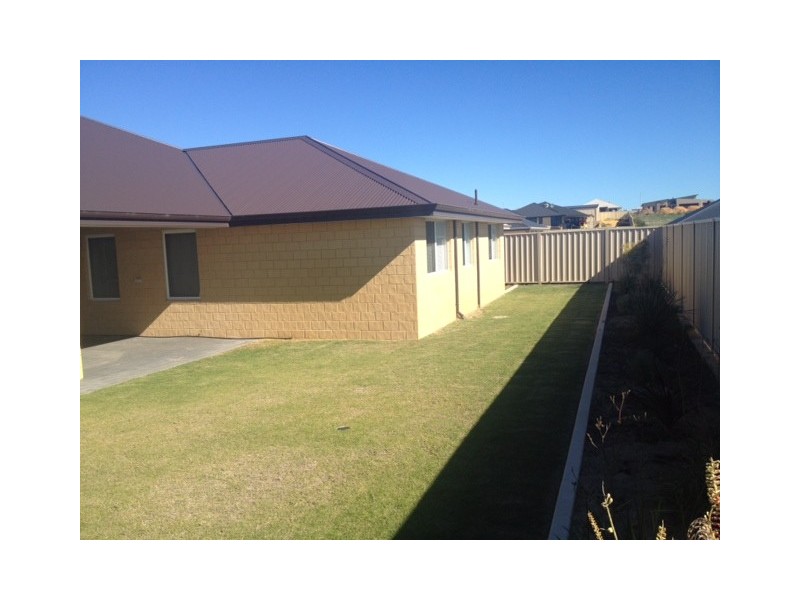 18 Waterwitch Outlook, Wandina WA 6530