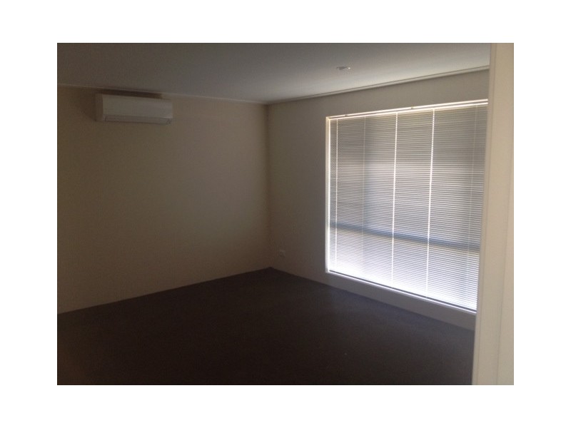 18 Waterwitch Outlook, Wandina WA 6530