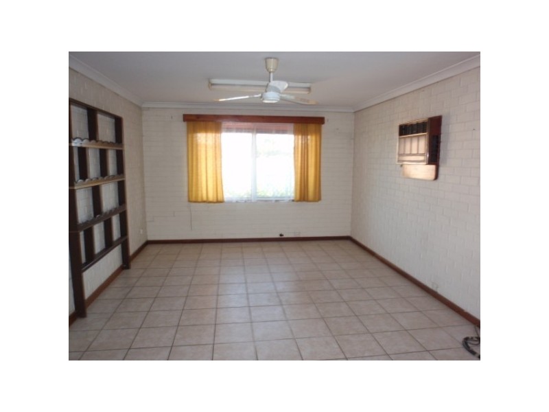 42 Charles Street, Bluff Point WA 6530