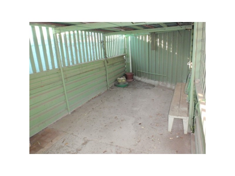 42 Charles Street, Bluff Point WA 6530