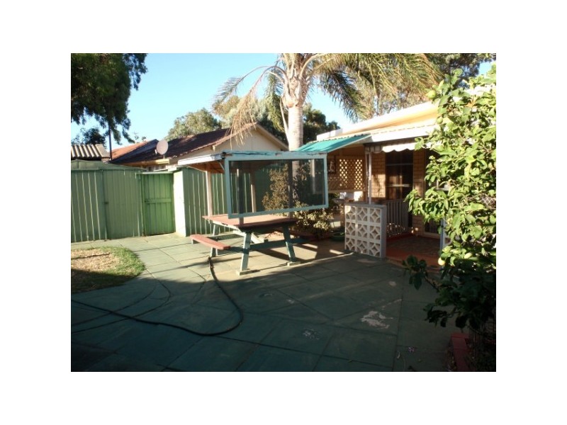 42 Charles Street, Bluff Point WA 6530