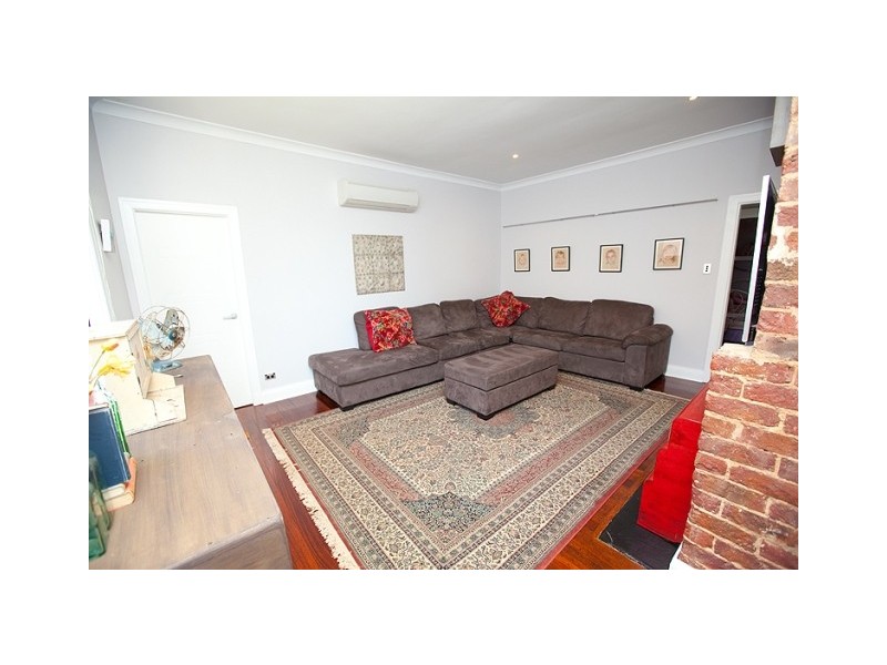 174 Durlacher Street, Geraldton WA 6530