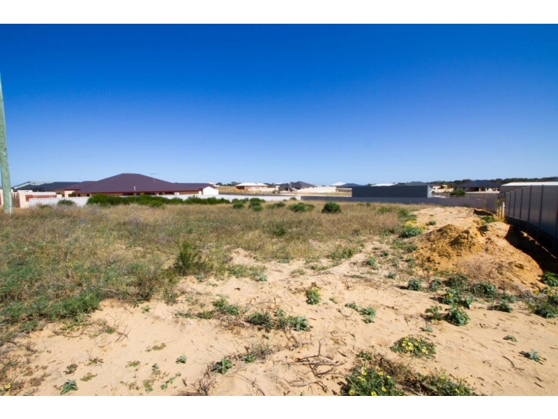 31 Strathalbyn Road, Strathalbyn WA 6530