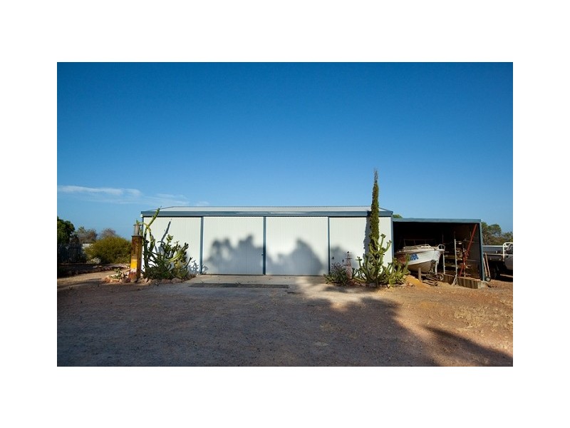 45 and 47 Hall Road, Waggrakine WA 6530