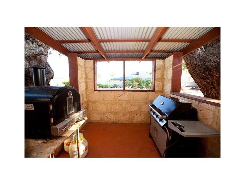 45 and 47 Hall Road, Waggrakine WA 6530