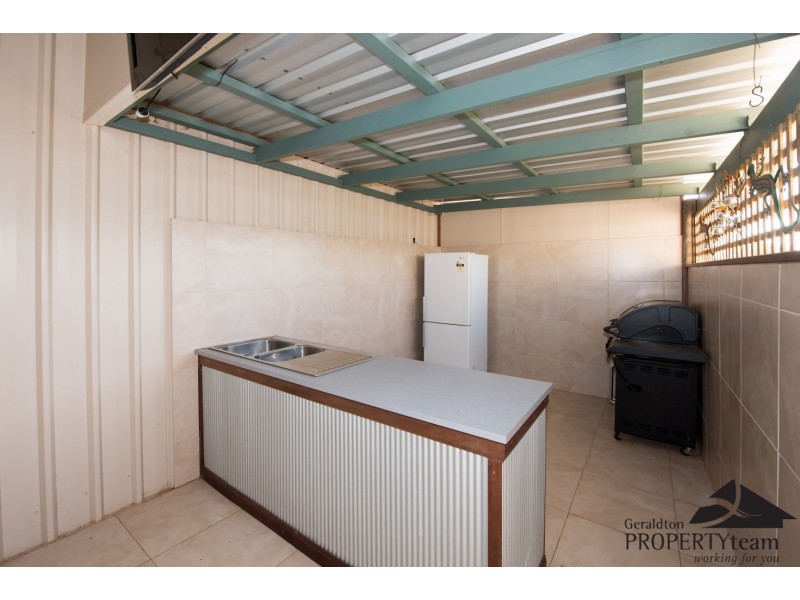 5 Elliott Street, Isseka WA 6535