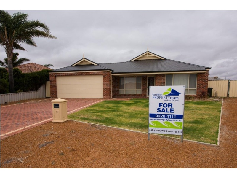 8 Half Moon Drive, Waggrakine WA 6530