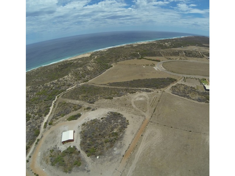9 Abrolhos Close, Greenough WA 6532