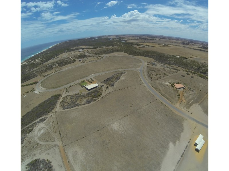 9 Abrolhos Close, Greenough WA 6532