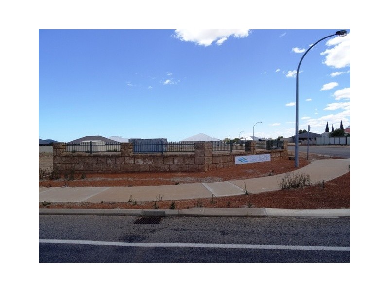 225 Chapman Valley Road, Waggrakine WA 6530