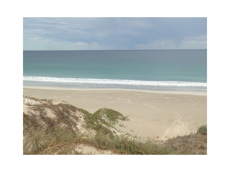 67B Glendinning Road, Tarcoola Beach WA 6530