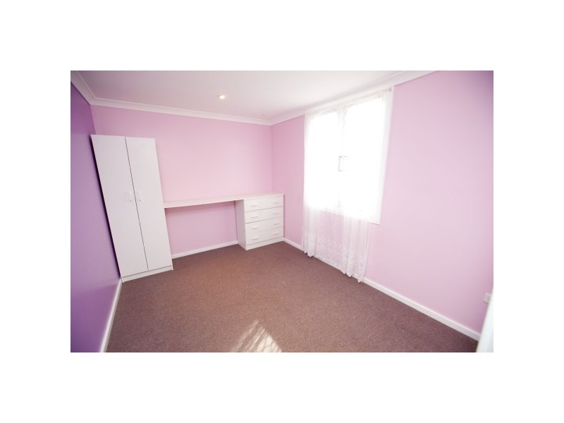 6 Crabbe Street, Rangeway WA 6530