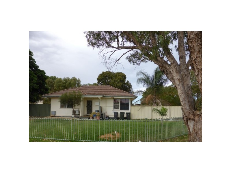 2 Euryalus Road, Utakarra WA 6530