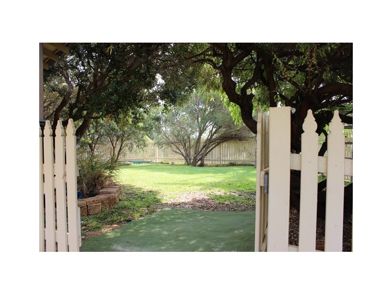 2 Duncan Street, Mount Tarcoola WA 6530