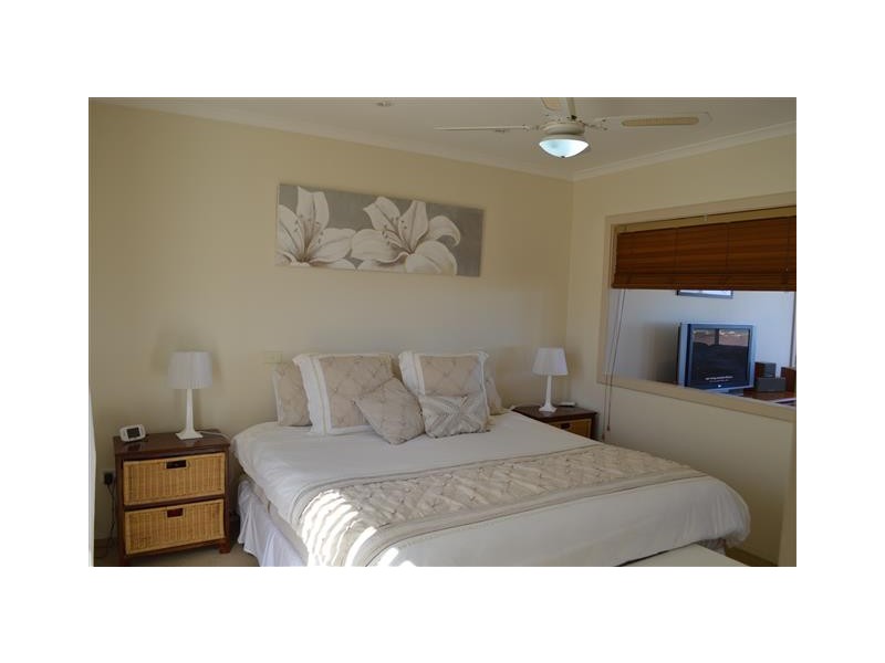 34 Oceanside Drive, Wandina WA 6530