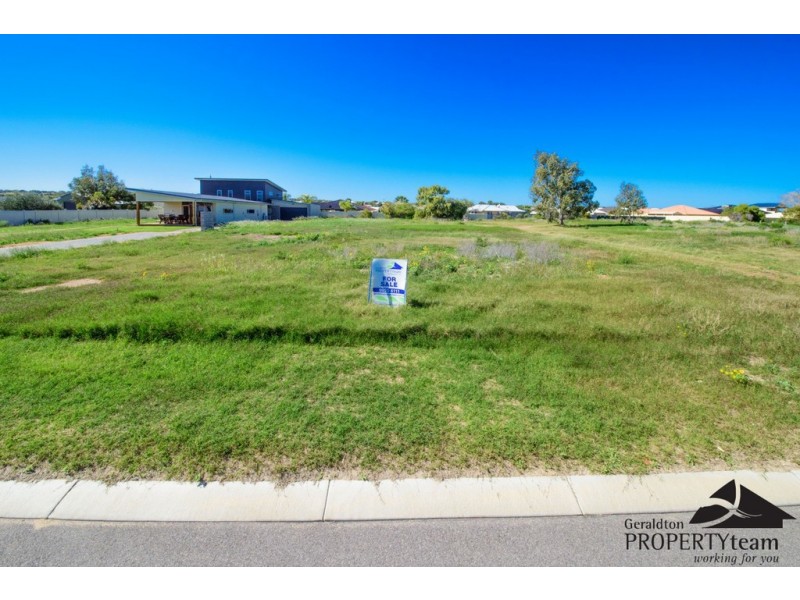 11 Estuary Way, Drummond Cove WA 6532