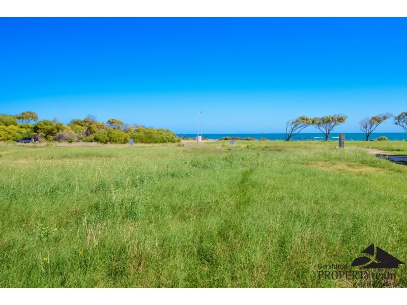 11 Estuary Way, Drummond Cove WA 6532