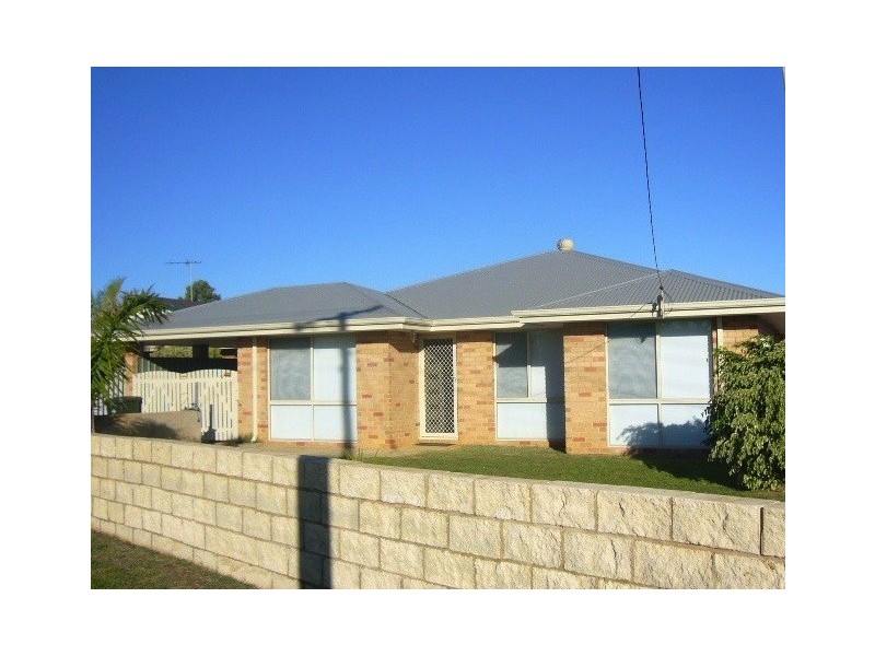8 Teviot Close, Cape Burney WA 6532