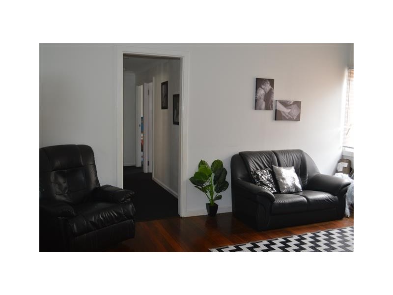 207A Fifth Street, Wonthella WA 6530