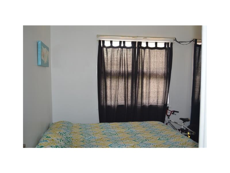 207A Fifth Street, Wonthella WA 6530