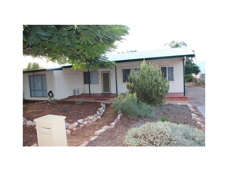 207A Fifth Street, Wonthella WA 6530