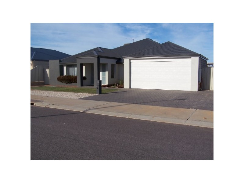 24 Spindrift Vista, Drummond Cove WA 6532