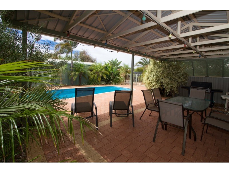 8 Verbena Place, Strathalbyn WA 6530