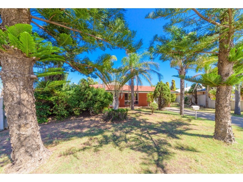 29 River Drive, Cape Burney WA 6532