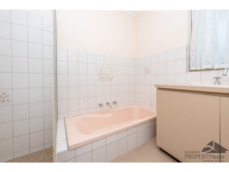 33 Eastcott Way, Tarcoola Beach WA 6530