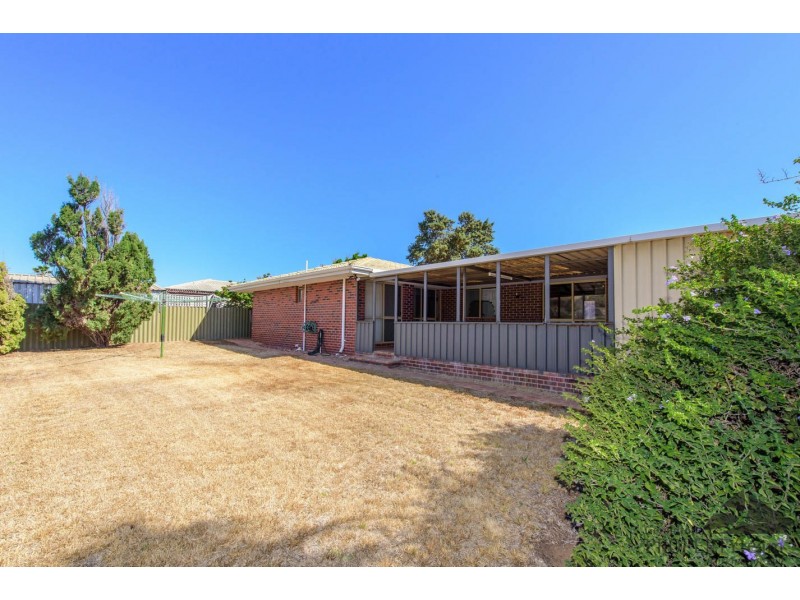 33 Eastcott Way, Tarcoola Beach WA 6530