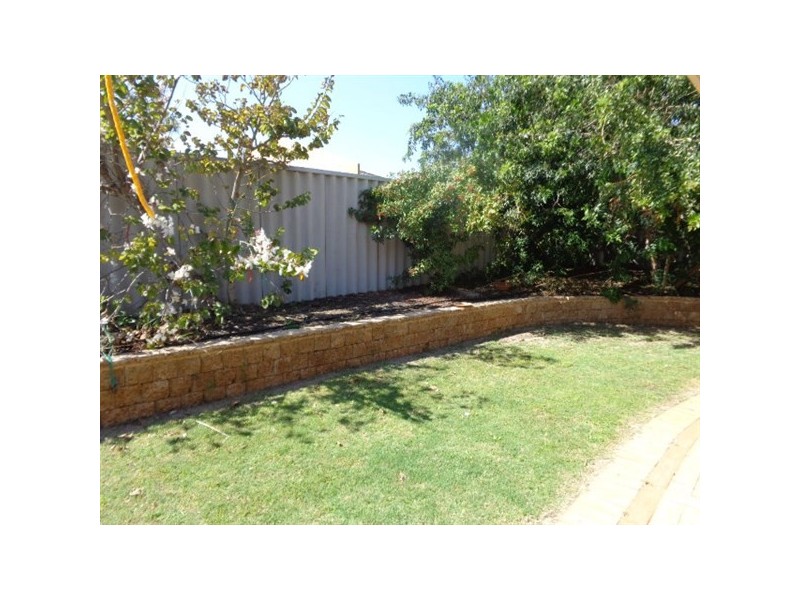 10 Mildwaters Place MT TARCOOLA, Geraldton WA 6530