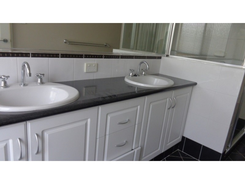 14 Melaleuca Drive, Strathalbyn WA 6530