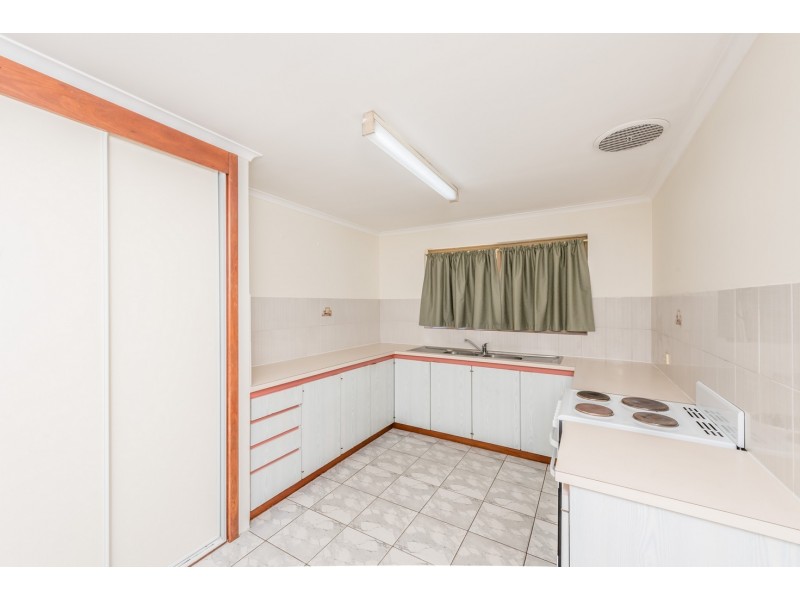 90 McAleer Drive, Mahomets Flats WA 6530