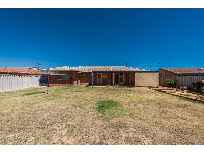 90 McAleer Drive, Mahomets Flats WA 6530