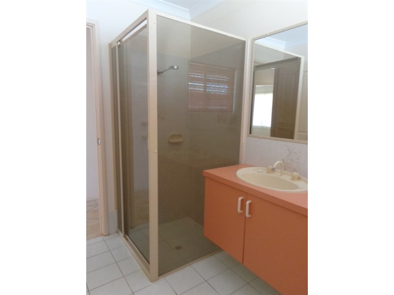 10 Mildwaters Close, Mount Tarcoola WA 6530