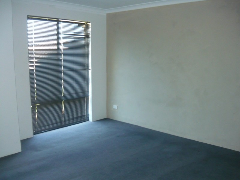 21 Brittania Parade, Wandina WA 6530