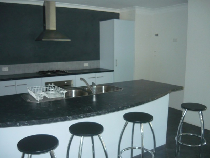 21 Brittania Parade, Wandina WA 6530