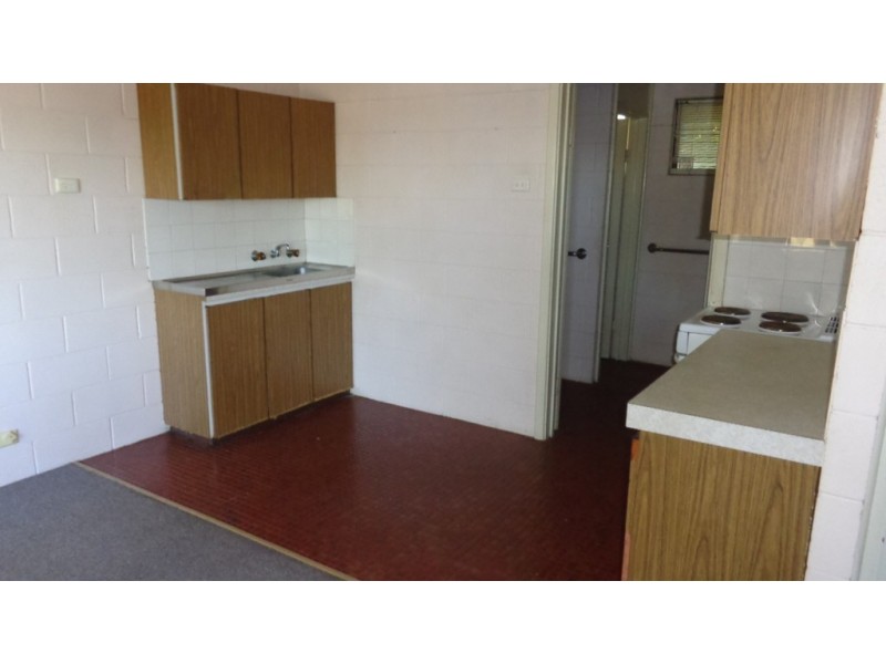 1/14 Johnston Street, Geraldton WA 6530