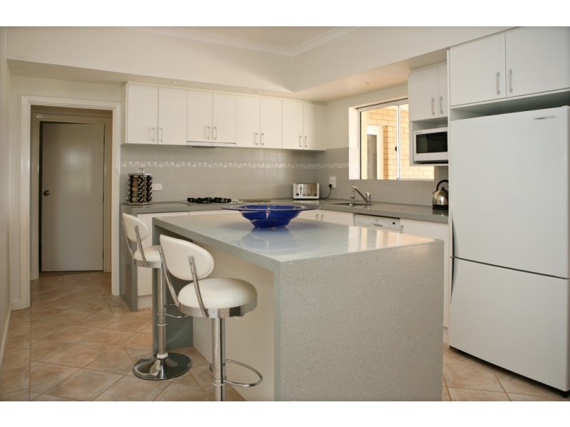 9 Wattle Avenue, Geraldton WA 6530