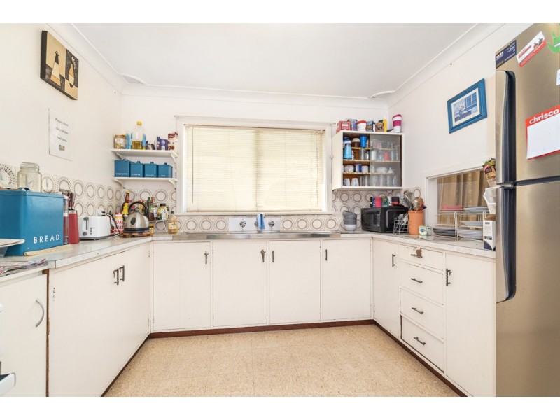 39 Hardman Street, Rangeway WA 6530