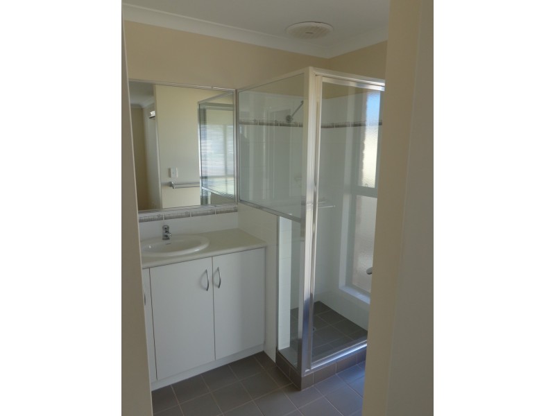 11 Bagley Crescent, Mount Tarcoola WA 6530